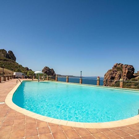 NebidaL'Estasi Tanca Piras A Bordo Piscina Con Vista Mare别墅 外观 照片