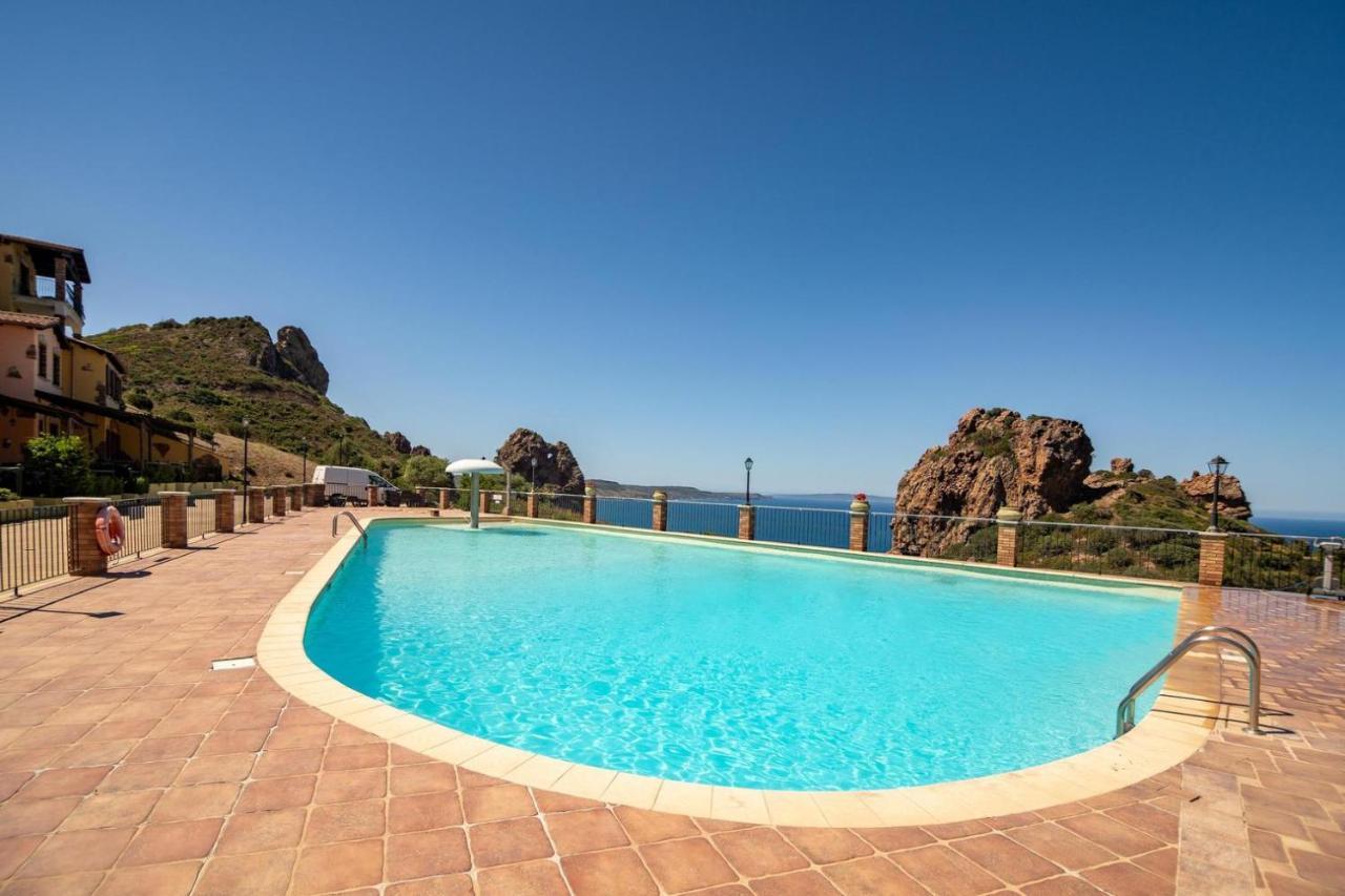 NebidaL'Estasi Tanca Piras A Bordo Piscina Con Vista Mare别墅 外观 照片