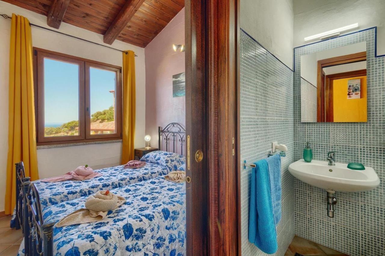 NebidaL'Estasi Tanca Piras A Bordo Piscina Con Vista Mare别墅 外观 照片