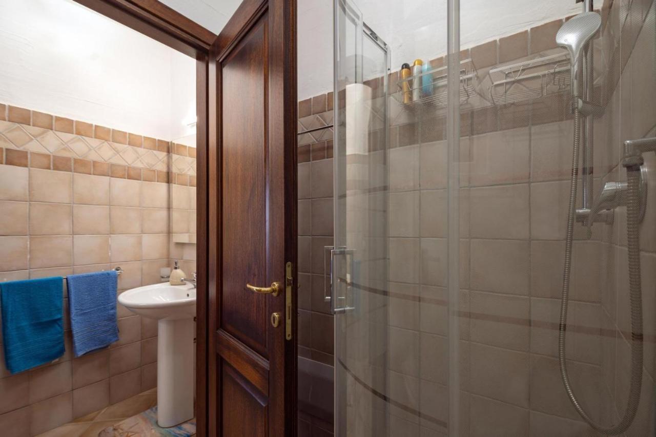 NebidaL'Estasi Tanca Piras A Bordo Piscina Con Vista Mare别墅 外观 照片