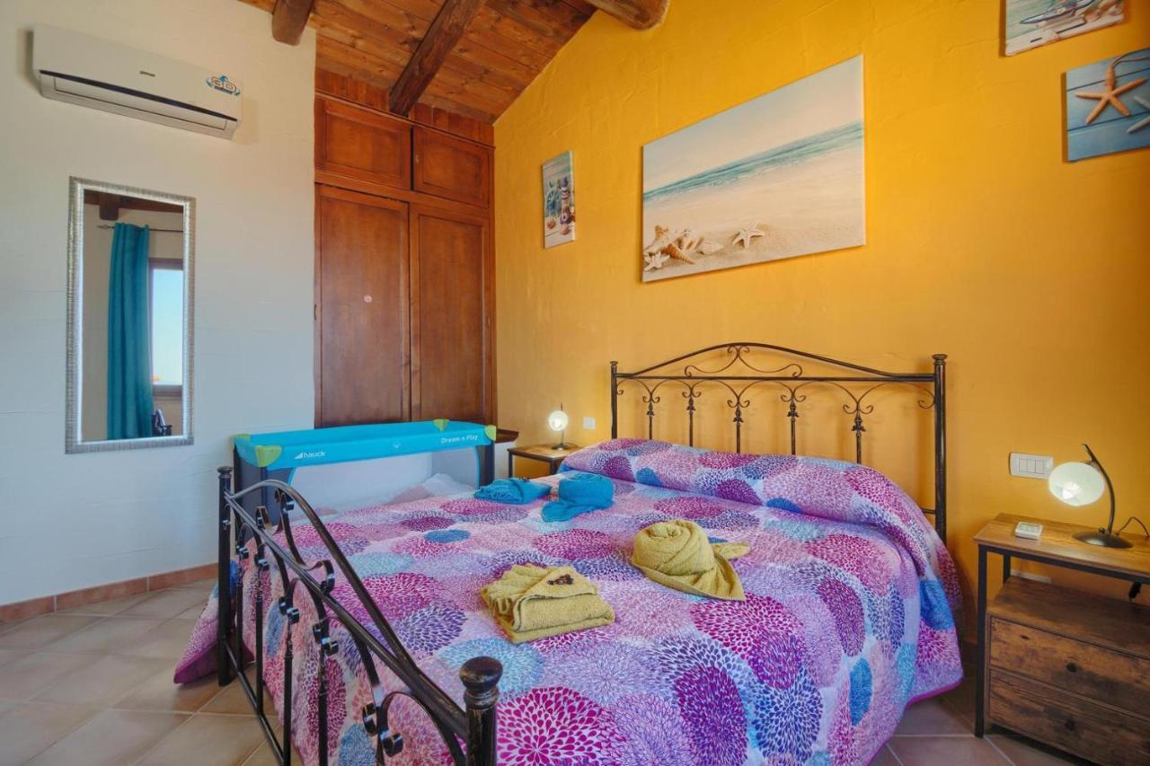 NebidaL'Estasi Tanca Piras A Bordo Piscina Con Vista Mare别墅 外观 照片