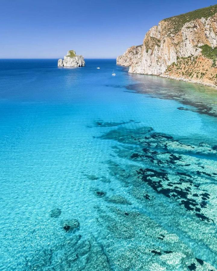 NebidaL'Estasi Tanca Piras A Bordo Piscina Con Vista Mare别墅 外观 照片